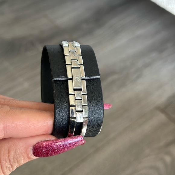 Movado Diamond Watch - Picture 8 of 8